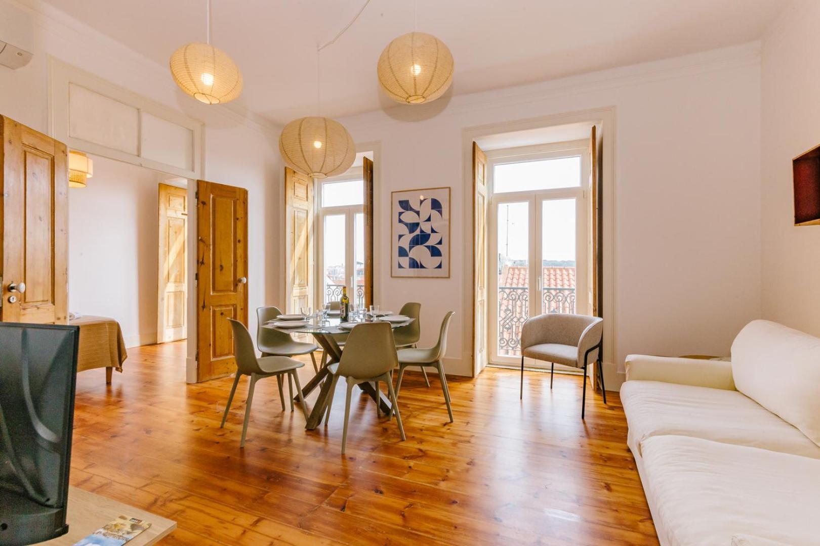 Rent4rest Castle View Family & Friends Bairro Alto Apartment